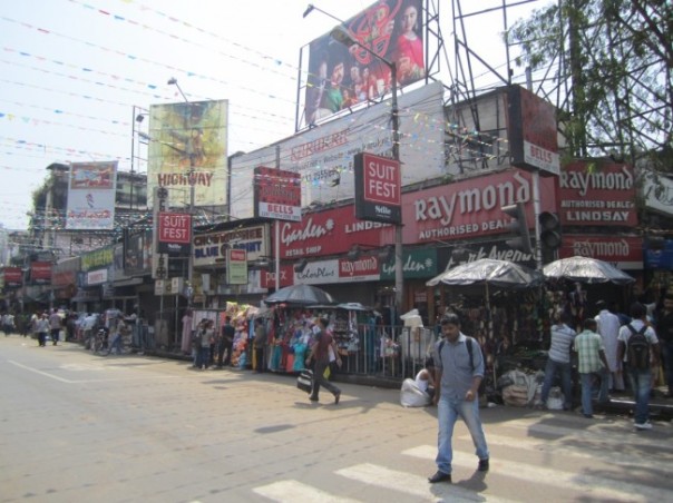 Kolkata street scenes, more shopping